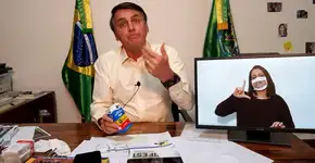 Bolsonaro culpa indígenas e caboclos por queimadas na Amazônia