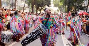 Show do bloco ZUMBIIDO Afropercussivo