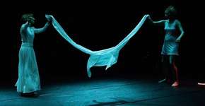 Workshop com o Grupo Pró-Posição de dança contemporânea