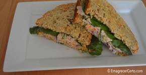 Faça esse delicioso sanduíche natural de ricota temperada