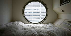 Conheça o prédio japonês de ‘cápsulas’ de 30 metros quadrados