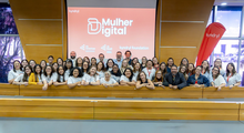 Featured side: Programa oferece bolsas em tecnologia para mulheres no Brasil