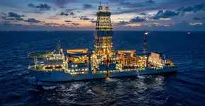 A China lança uma ‘ilha flutuante’ como nunca antes vista e dá um passo gigante rumo ao domínio da pesquisa em águas profundas