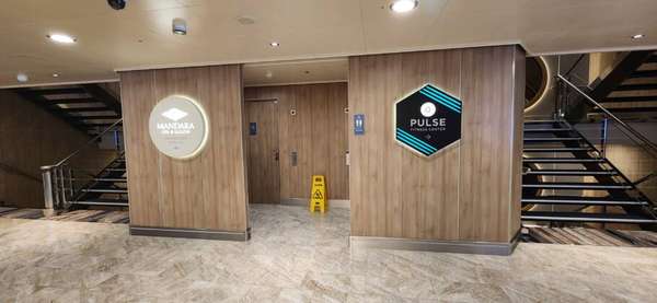 Além do Mandara Spa, navio conta com uma academia bem equipada 