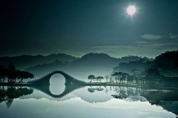 Moon Bridge, Tapei, Taiwan