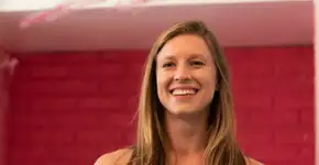 Show vai do forró ao frevo falando de libertação feminina