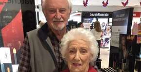 Homem faz aulas de maquiagem para ajudar esposa cega