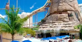 Menino morre ao cair de toboágua em parque aquático de Caldas Novas