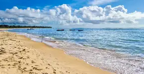 Sol, mar e paz: esse pedaço da Bahia é tudo que você precisa pra desligar