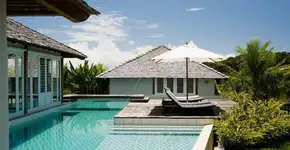 Veja fotos de piscinas diferenciadas