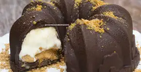 Bombom gigante de sorvete para comer aos pedaços