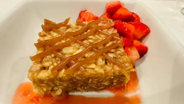 Barra de caramelo vegana com morango