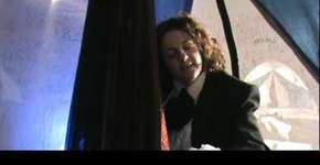 Espetáculo “Algum Lugar Fora do Mundo”