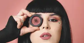 Kat Von D critica marca de maquiagem por fazer testes em animais