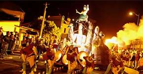 Sérgio Dias, de Os Mutantes, participa de bate-papo no CCJ