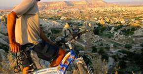 Mineiro dá volta ao mundo de bike em 3 anos e meio