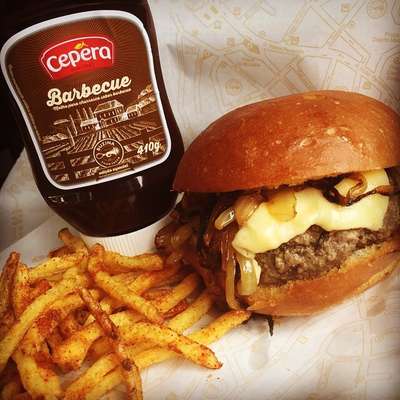 Buzina Food Truck. Foto: Reprodução/Facebook