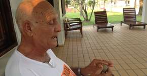 Aos 70, Mestre Nado tira som do barro e vende instrumentos até para orquestras