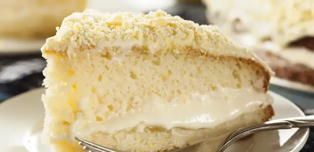 Bolo nuvem de leite: a sobremesa leve que derrete na boca