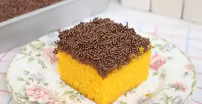 Receita de bolo de cenoura para quem nunca acerta