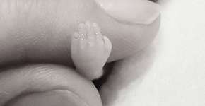 Médico chama feto de lixo e mãe posta foto para contestar