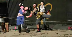 Cia. Madeirite Rosa apresenta espetáculo que reflete sobre a vida de mulheres trabalhadoras