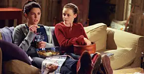 Google quer que você avalie filmes e séries na página de busca