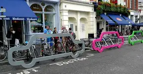 Ação criativa mostra quantas bikes cabem no espaço de um carro