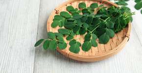 A planta que desintoxica o fígado e regula o intestino, mas poucos usam da forma certa