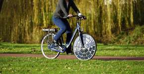 Holanda cria protótipo de bicicleta com painel solar na roda
