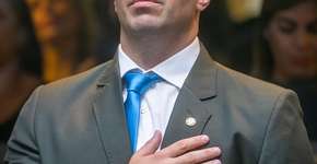 Deputado defende assédio sexual e diz que é ‘direito’ de mulheres