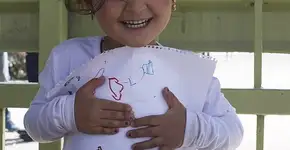 Por meio do desenho, projeto dá voz e visibilidade à crianças refugiadas e seus direitos violados