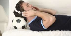 Descubra a relação entre futebol e samba