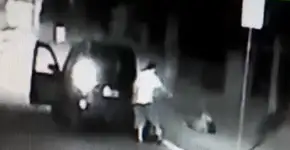 Vídeo mostra homem atirando e matando a ex-mulher em SP