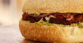 Aprenda a fazer um saboroso sanduíche mexicano