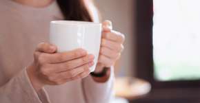 Bebida que todos conhecem pode melhorar a cognição e memória, diz estudo