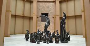 Pinacoteca recebe exposição de Carlos Bunga