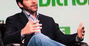 CEO do LinkedIn define as características do currículo perfeito