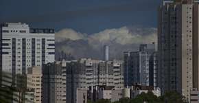 Nova frente fria ainda mais intensa chega a SP; saiba quando volta a esquentar