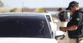 Consiga até 40% de desconto em multas de trânsito com este benefício