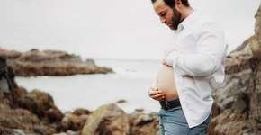 Fotos de homem ‘grávido’ de fast food viralizam na internet