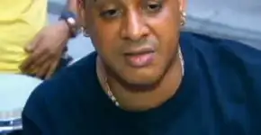 Ex-vocalista do Timbalada, Xexéu pede ajuda nas ruas de Salvador