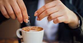 Saiba por que algumas pessoas estão colocando sal no café