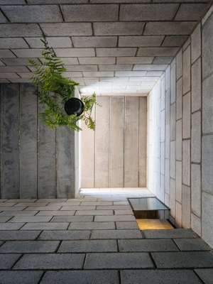 A casa foi transformada pelos arquitetos da empresa (Reprodução/Terra e Tuma)