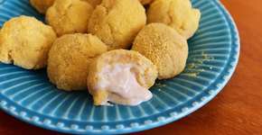 Bolinha de queijo vegana que faz a gente se derreter de amor