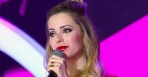 Sandy ‘desmascara’ fã que zombou de sua maquiagem no Teleton