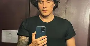 John Mayer revela intimidades e diz que ‘toca guitarra pelado depois do sexo’