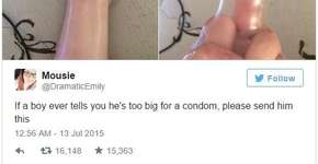 Blogueira prova que camisinhas servem para todos os tamanhos de pênis