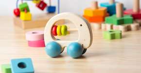 4 sites que promovem o consumo consciente de roupas e brinquedos