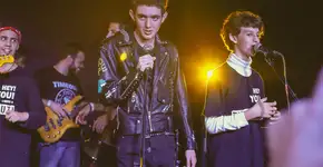 Jovens autistas formam banda de rock em Brasília